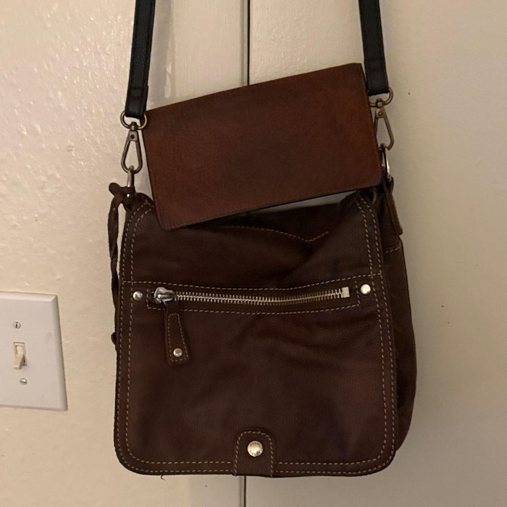 Fossil Dark Brown Leather Messenger   Fossil
